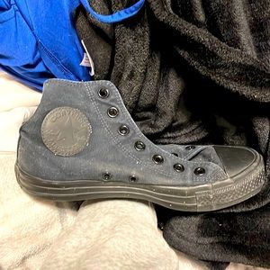 Unlaced Converse